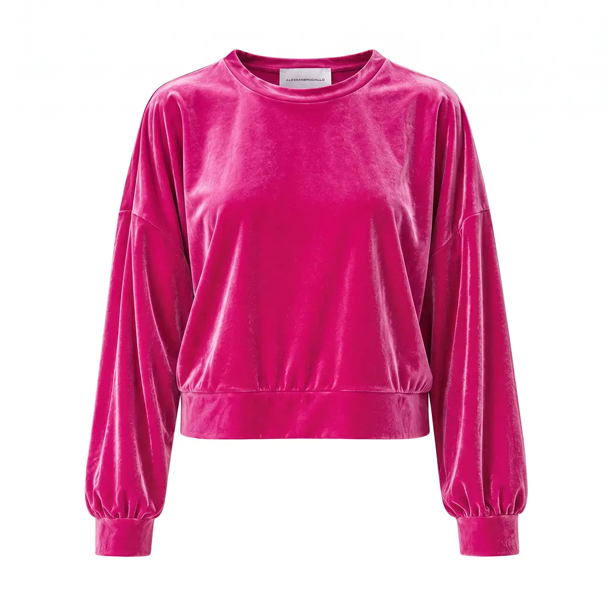 IOLE, felpa crop in ciniglia fucsia con girocollo e maniche raccolte ai polsi.