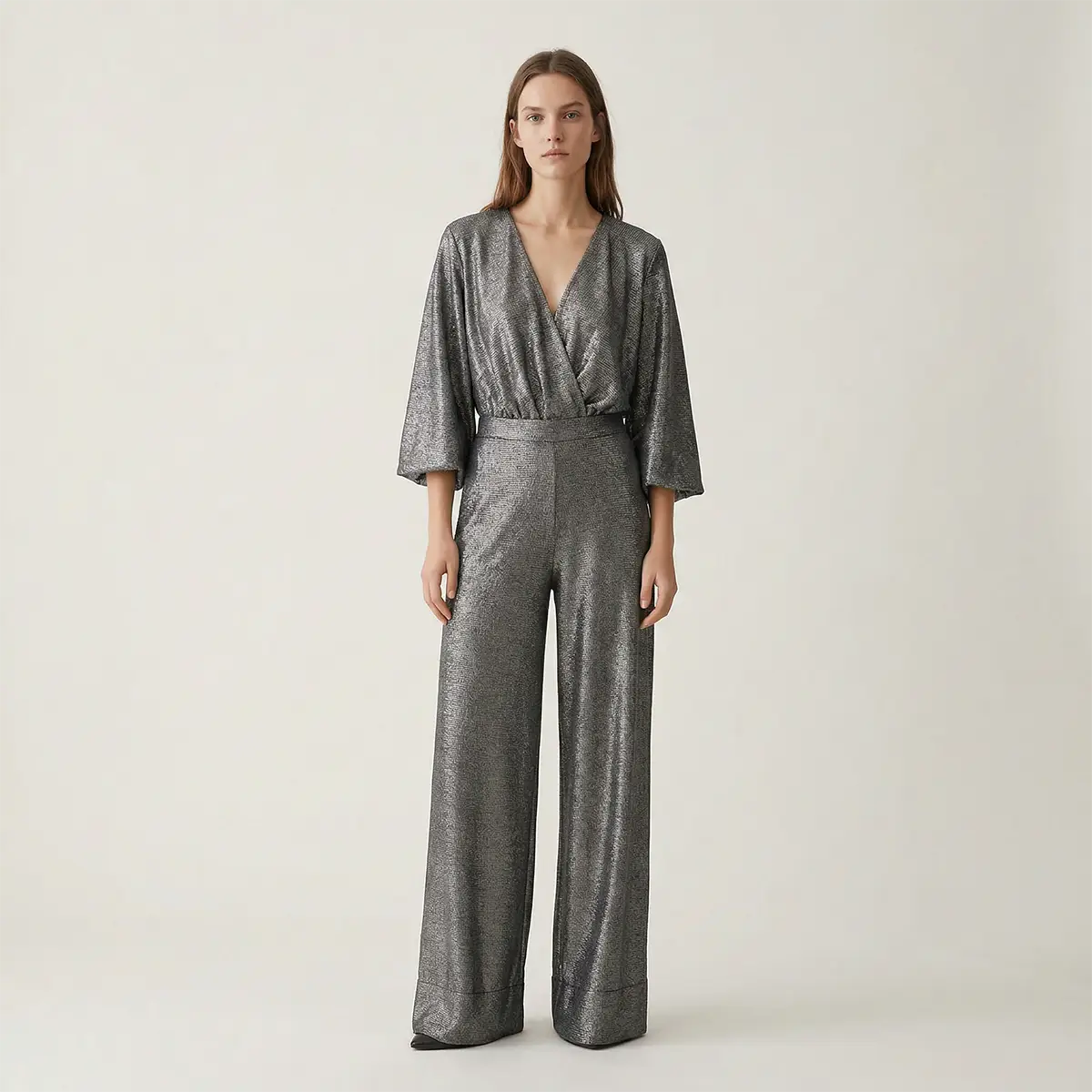 Pantaloni palazzo donna in lurex antracite AIDA indossati da modella – Alessandra Gallo