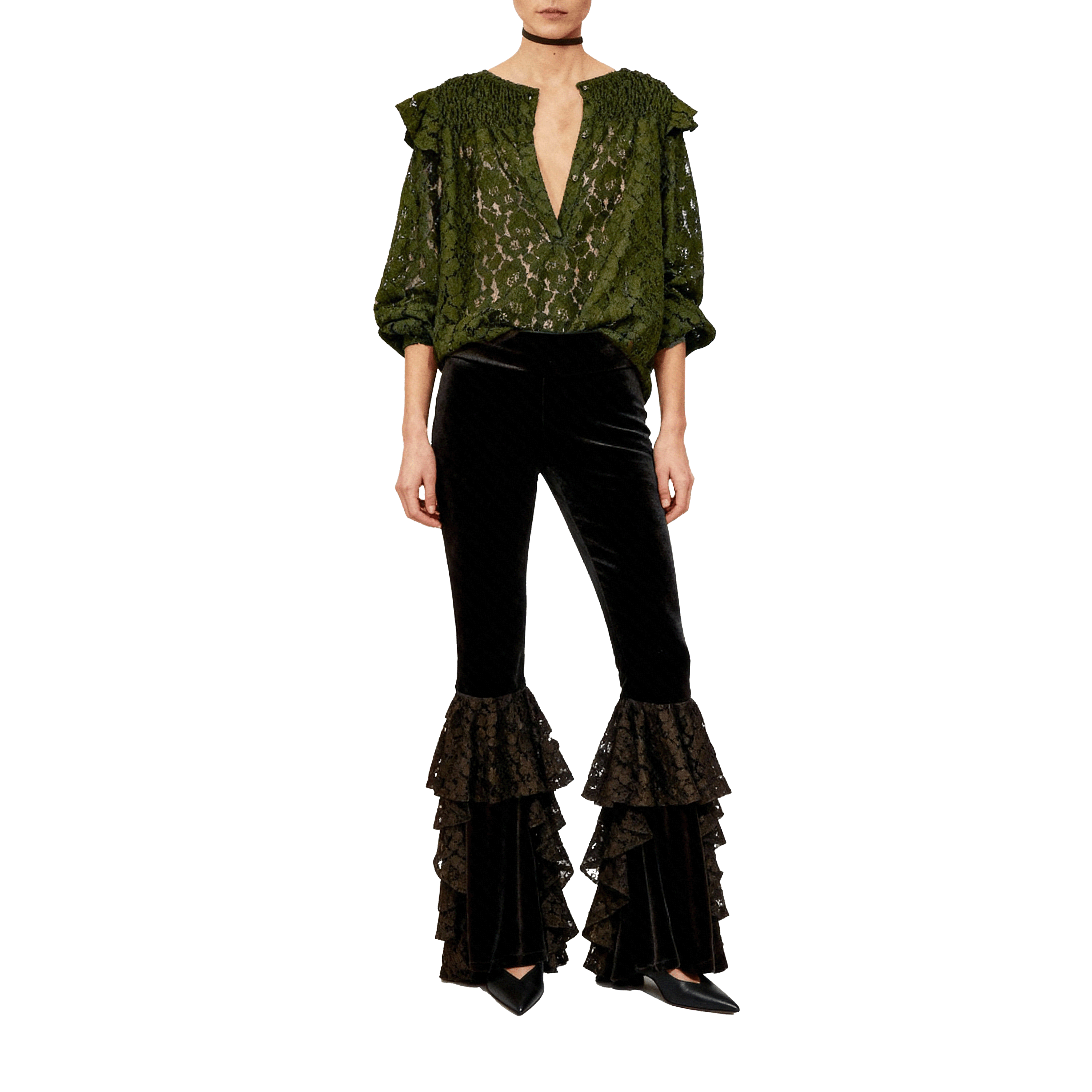 Camicia ARYA di Alessandra Gallo in pizzo verde con maniche lunghe, girocollo e rouge sulle spalle - indossata frontale - The Dreamy Collection