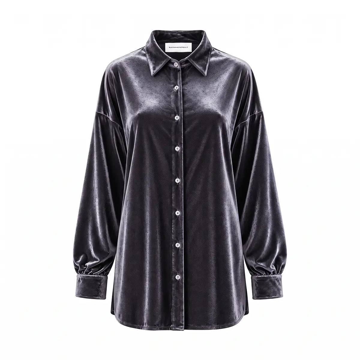 CELESTE, camicia in ciniglia grigia con colletto e abbottonatura frontale.