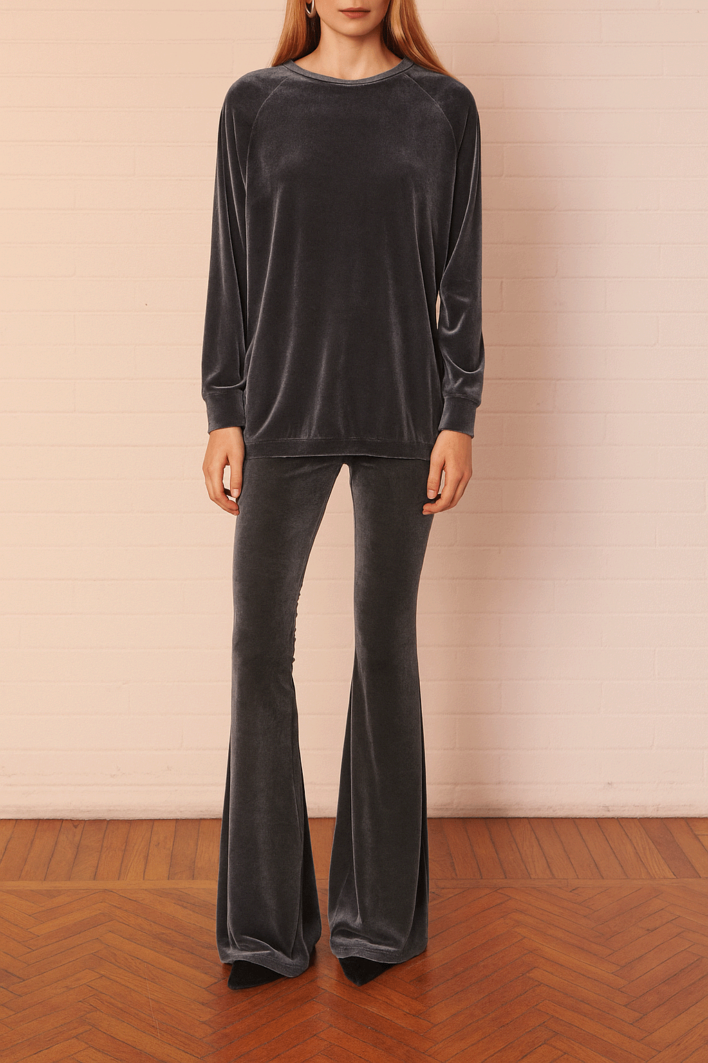 Pantalone LOLA ciniglia grigia zampa - indossato frontale Day&Night Collection