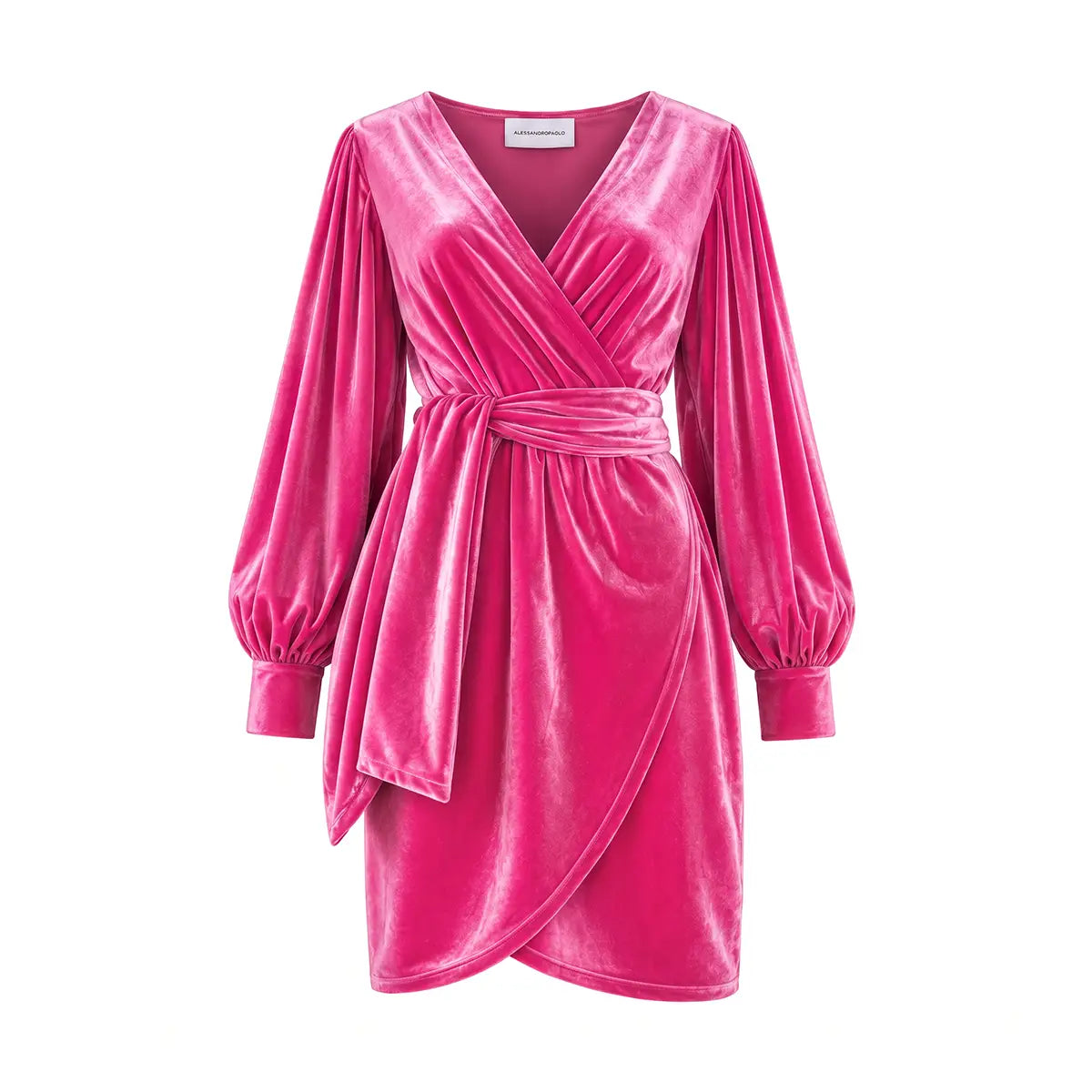 OFELIA, abito corto in ciniglia fucsia con cintura, scollo incrociato e maniche a palloncino.