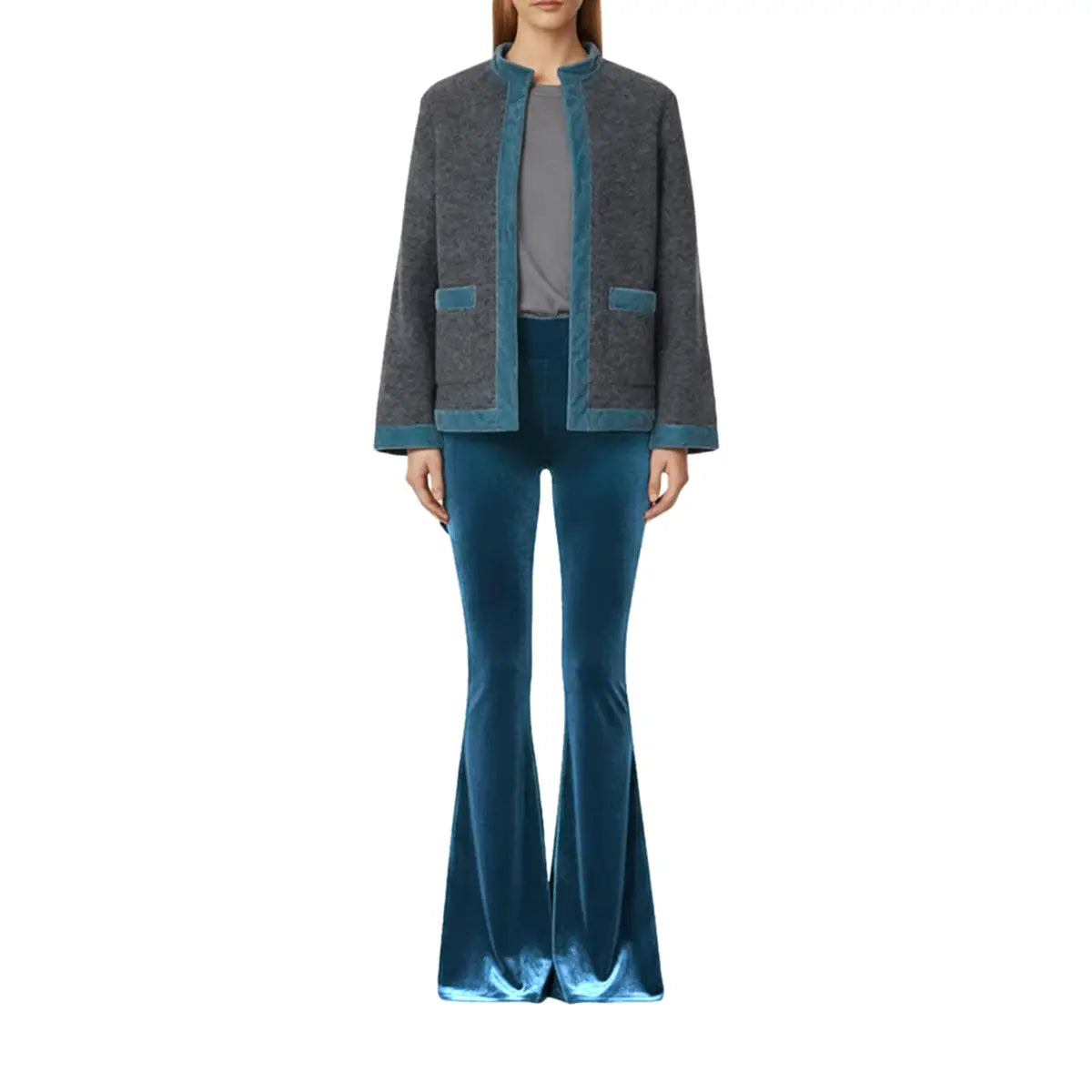 giacca PRISCILLA di Alessandra Gallo in lana cotta grigio chiaro con bordi in velluto ottanio - indossato frontale - The Wool collection